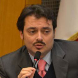 Luigi Viola